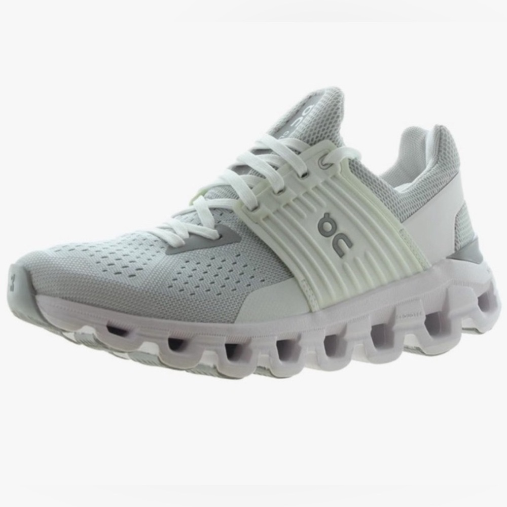 On Running Cloudswift Women’s Athletic Shoes - Picture 2 of 16
